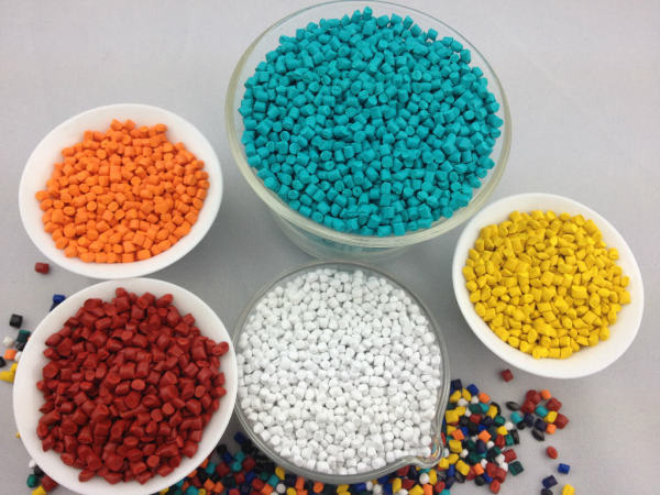 河北保定色母粒廠家與山東塑邦達成長期合作！